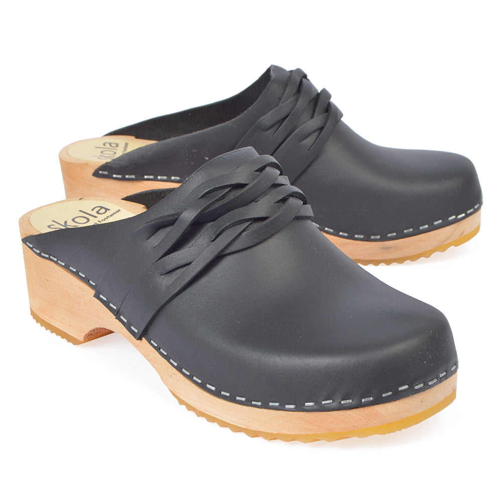 Skola clogs hot sale